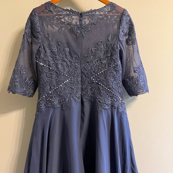 NWT JJs House- A-Line Scoop Neck High-Low Chiffon Dress w/ Elbow Length Sleeves - Picture 10 of 12